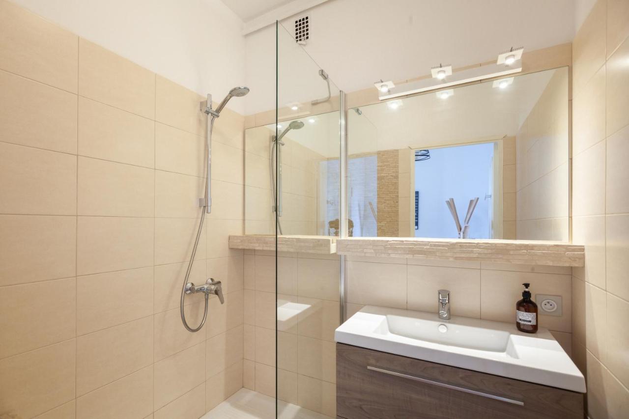 Apartamento Le Saint Jean - Appt Avec Vue Sur Lentree Du Vieux Port Marsella Exterior foto